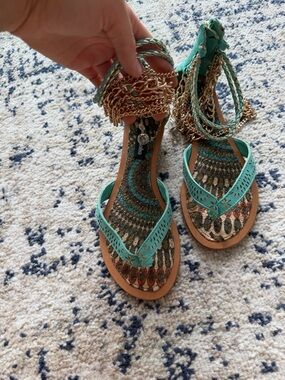 Zigi Soho Olive and Teal Embroidered Slip-On Flat